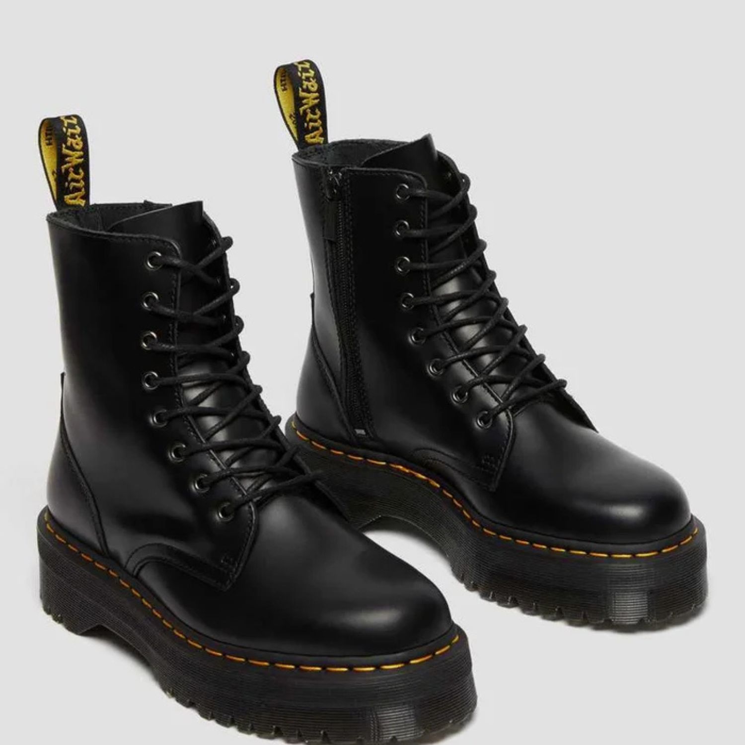 DR MARTENS UNISEX JADON 8EYE BLACK POLISH SMOOTH BOOT