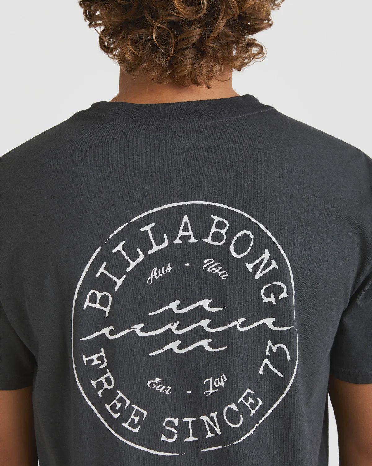BILLABONG MENS BIG WAVE DAZ SS TEE - BLACK