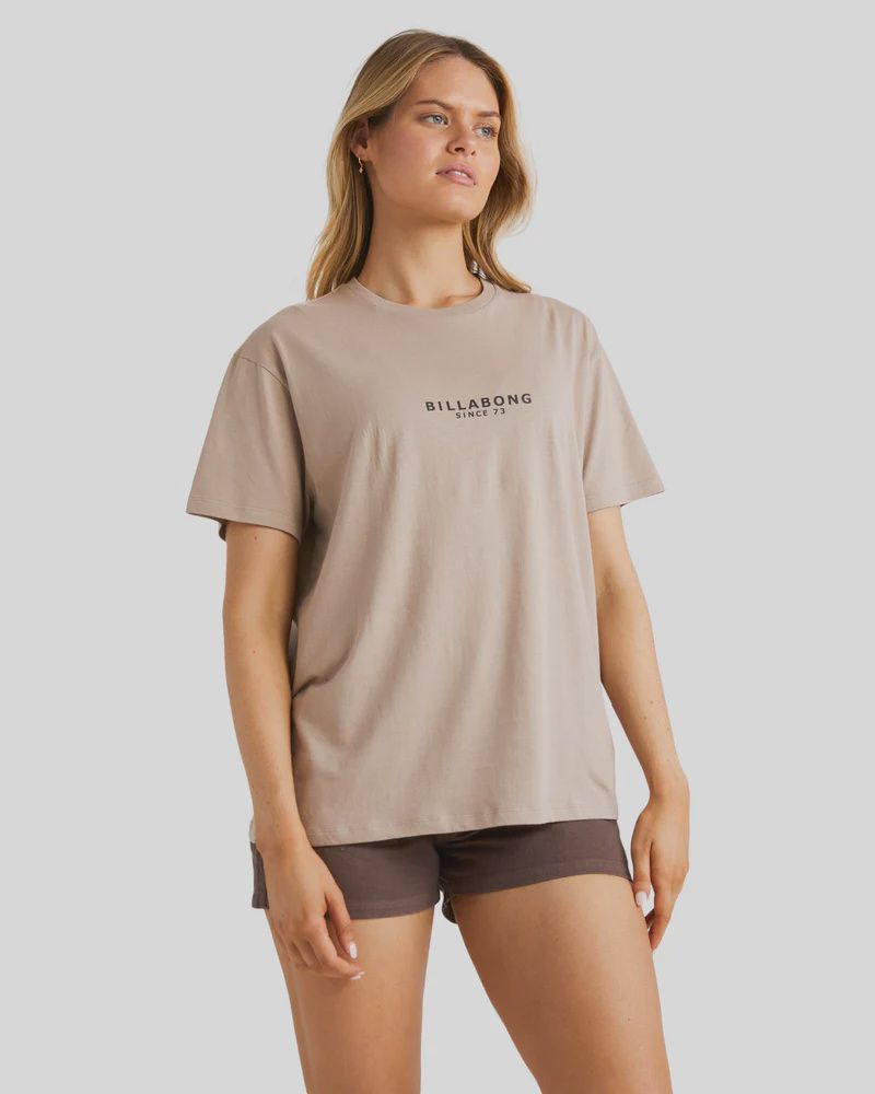 BILLABONG LADIES EMERALD ISLAND S/S TEE - COBBLESTONE