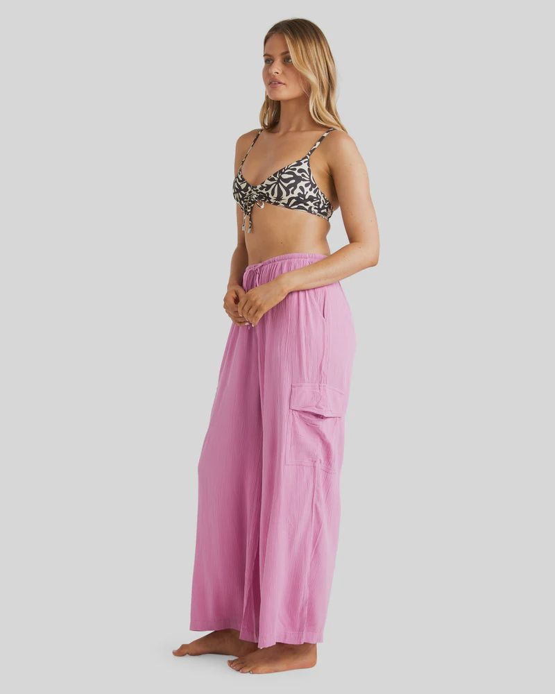 BILLABONG LADIES BEACH BABE CARGO PANT - BERRY PINK