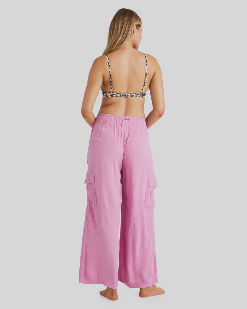 BILLABONG LADIES BEACH BABE CARGO PANT - BERRY PINK