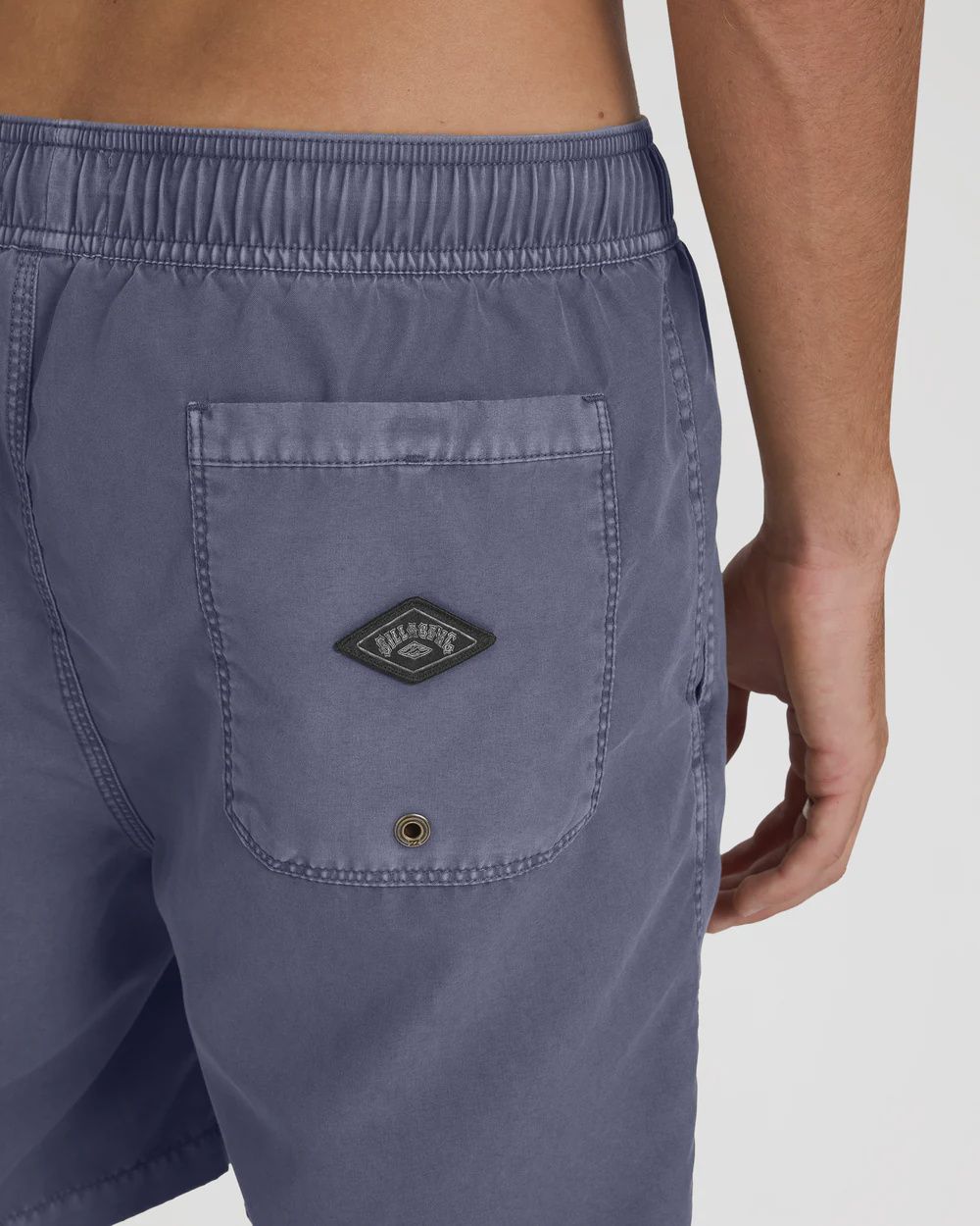 BILLABONG MENS ALL DAY OVERDYED LAYBACK SHORT - DUSTY NAVY