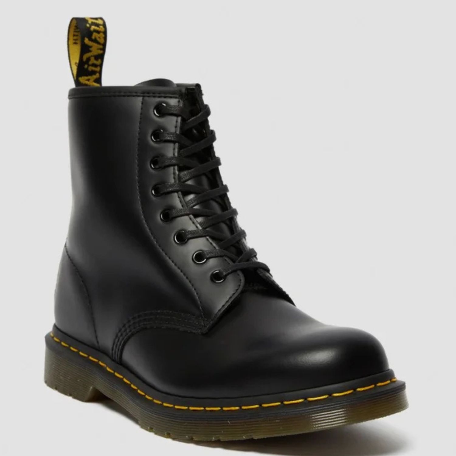 DR MARTENS 8-10 EYE BLACK FLAT WAXED 140CM - BLACK