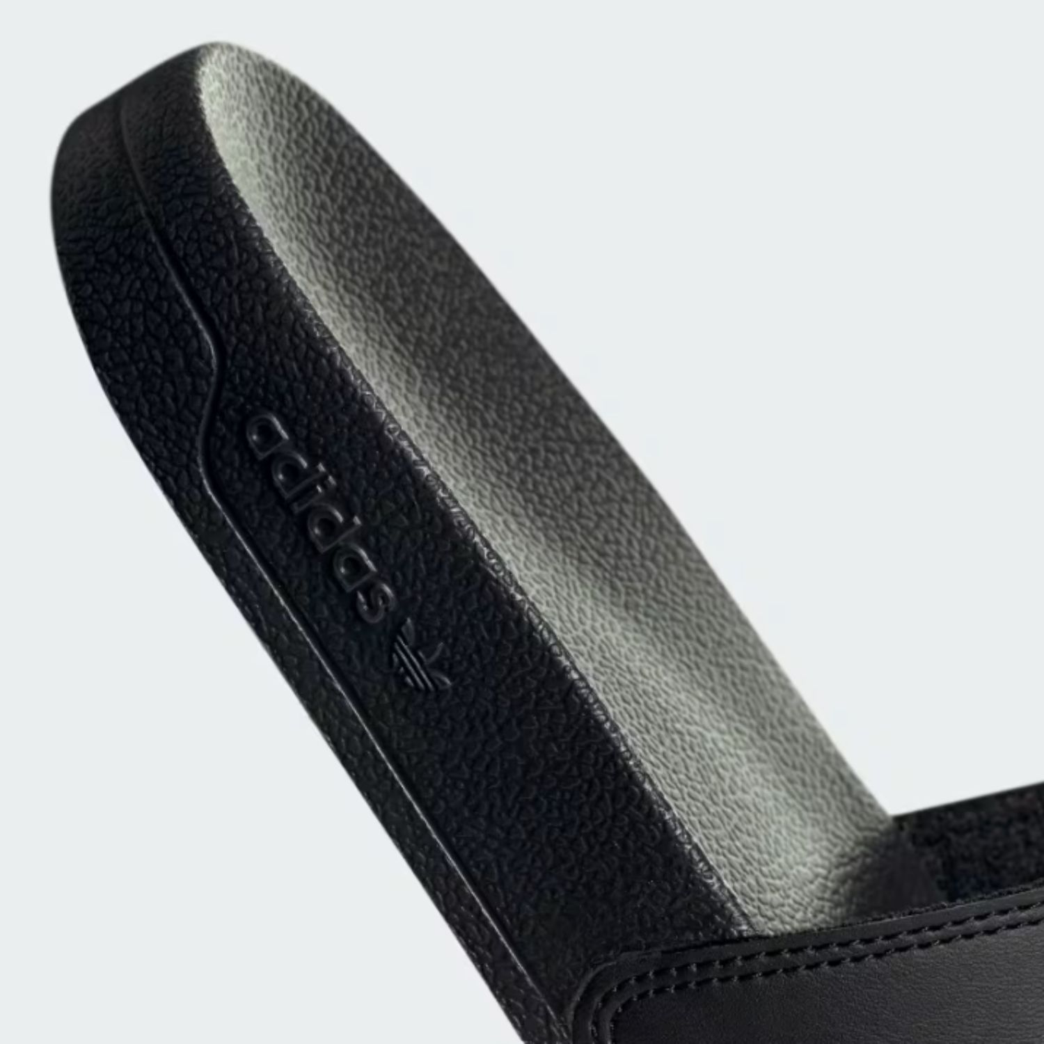 ADIDAS ADILETTE LITE SLIDE - BLACK/WHITE/BLACK
