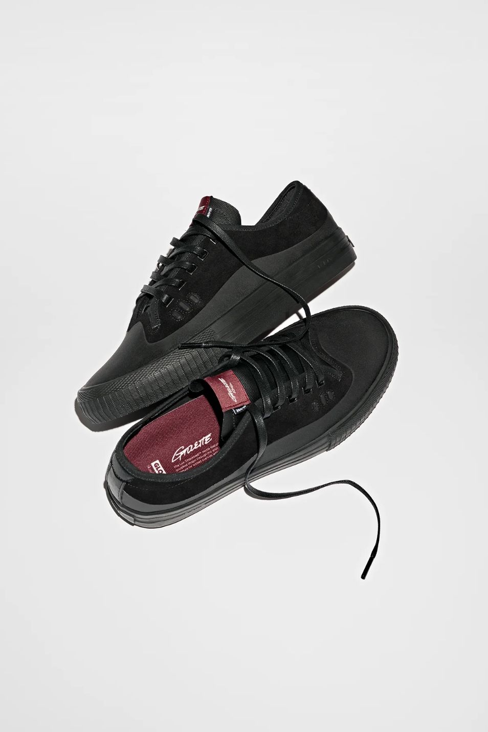 GLOBE MENS GILLETTE-BLACK/BLACK SUEDE