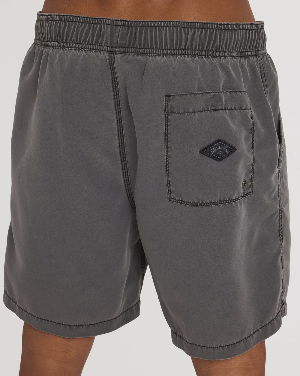 BILLABONG MENS ALL DAY OVERDYED LAYBACK SHORT - BLACK