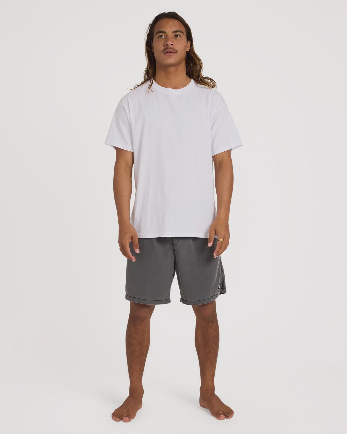 BILLABONG MENS ALL DAY OVERDYED LAYBACK SHORT - BLACK