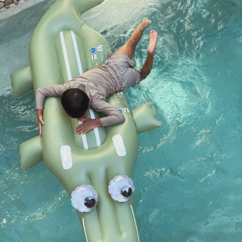SUNNYLIFE Kids Lie-On Float Cookie the Croc - GREEN