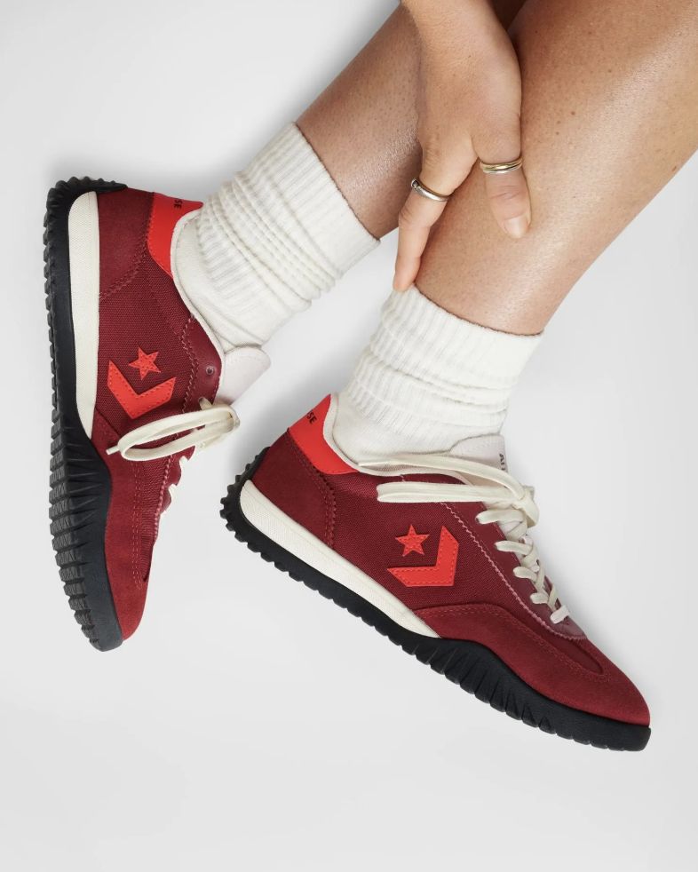 CONVERSE UNISEX RUN STAR TRAINER LOW - PARK RED/VERMILLION RED/EGRET