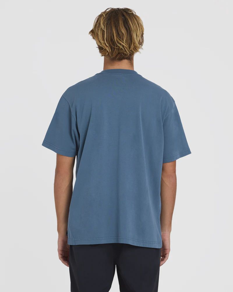 BILLABONG MENS PREMIUM WAVE WASH SS TEE- NORTH SEA