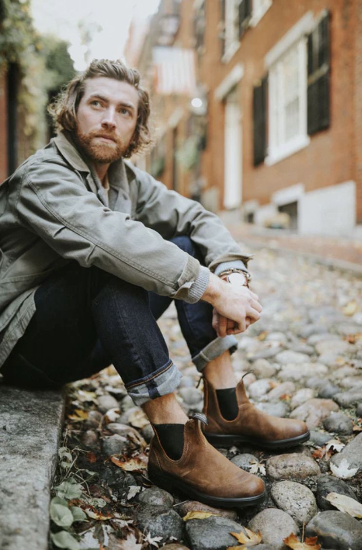 BLUNDSTONE #1911 ELASTIC SIDED SUEDE BOOT- TOBACCO SUEDE