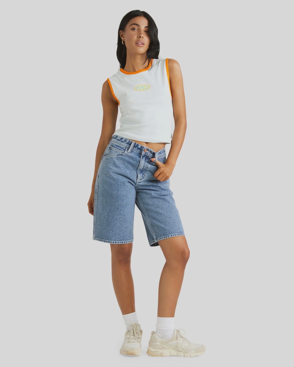 RVCA LADIES CHAINMAIL DENIM SHORT - BROKEN BLUE WASH