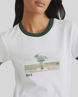 RVCA LADIES ROSWELL SHRUNKEN S/S TEE - WHITE