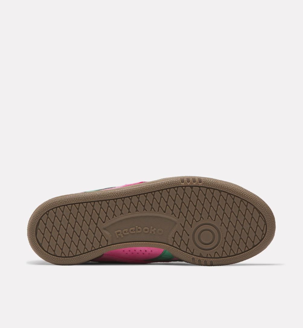 REEBOK WOMENS CLUB C GROUNDS UK SHOE - ATOMIC PINK / UPGRADE GREEN / GUM
