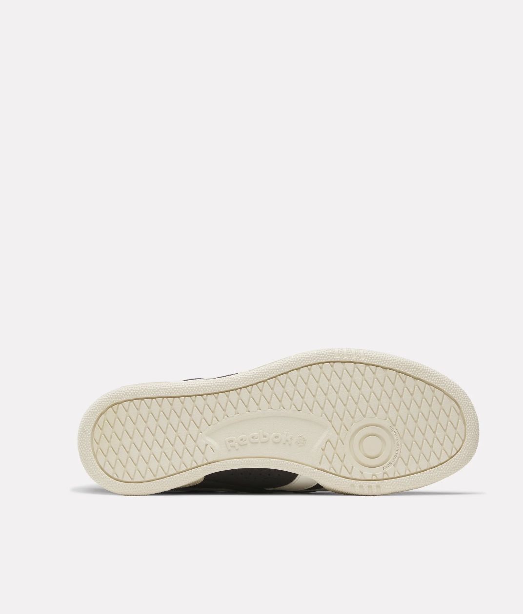 REEBOK UNISEX CLUB C GROUNDS UK SHOE - WASHED BLACK / PAPER WHITE / CHALK