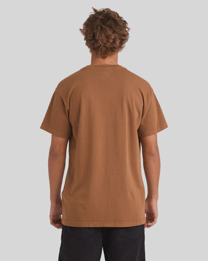 BILLABONG MENS PREMIUM WAVE WASH SS TEE - TOBACCO
