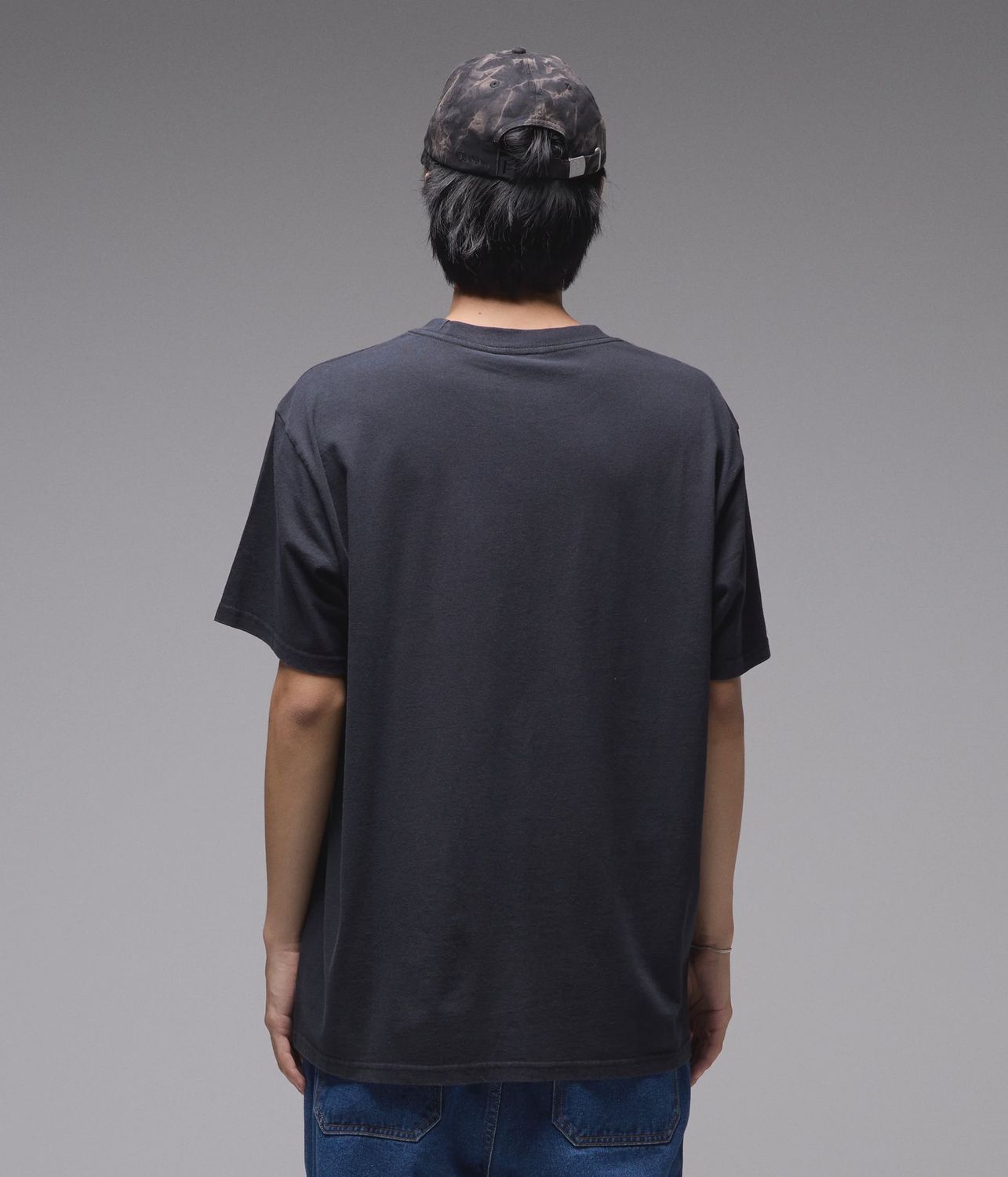 FORMER MENS SHUNNING SS TEE - WASHED BLACK
