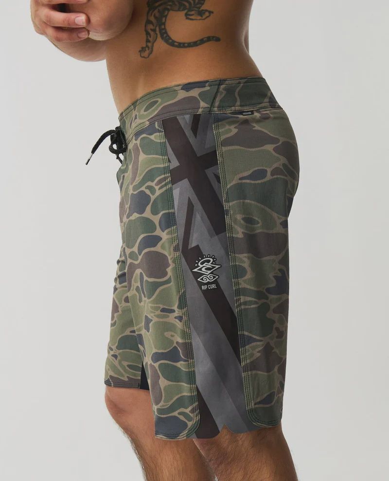 RIP CURL MENS MIRAGE 3-2-ONE ULT EWG BOARDSHORT - CAMO