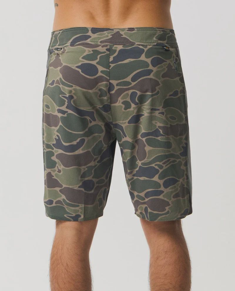 RIP CURL MENS MIRAGE 3-2-ONE ULT EWG BOARDSHORT - CAMO