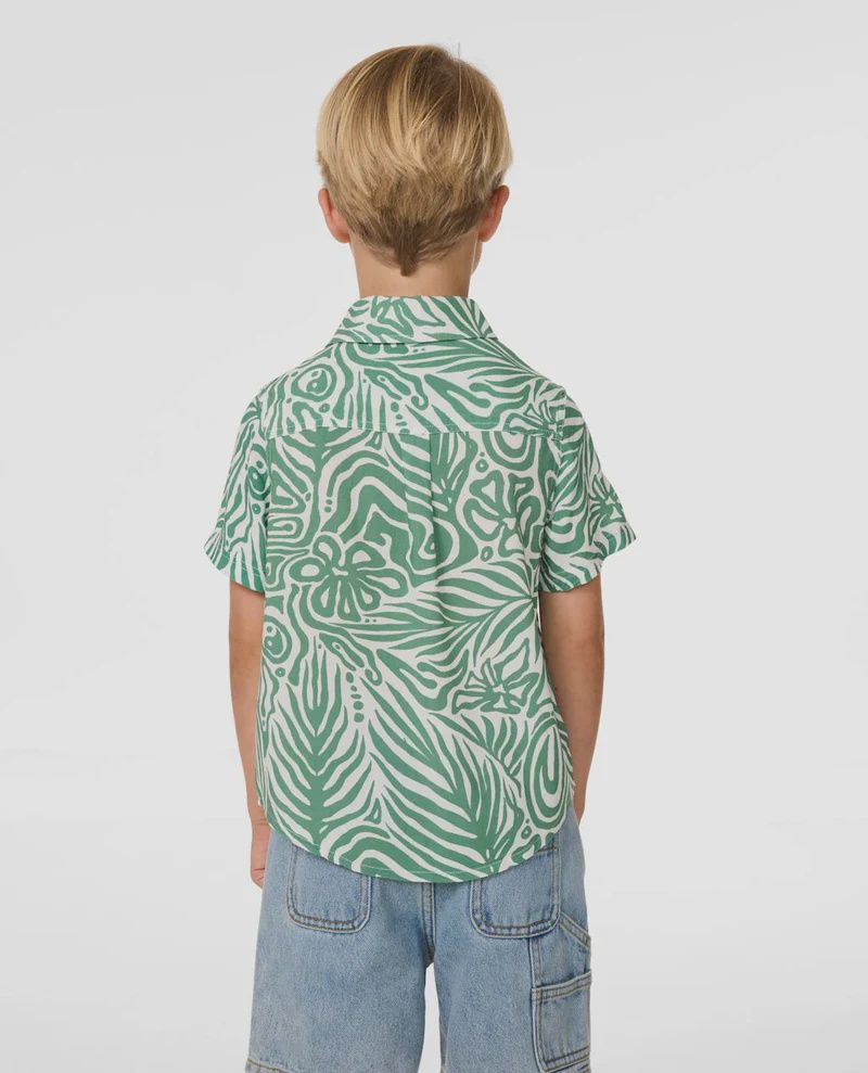RIP CURL BOYS COSMIC SURFING SS SHIRT - GREEN