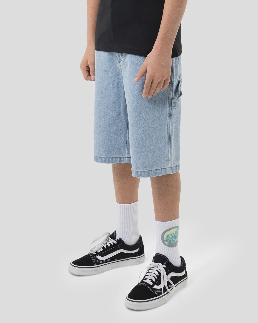 SANTA CRUZ BOYS CLASSIC DOT CARPENTER JEAN SHORT - LIGHT WASHED INDIGO
