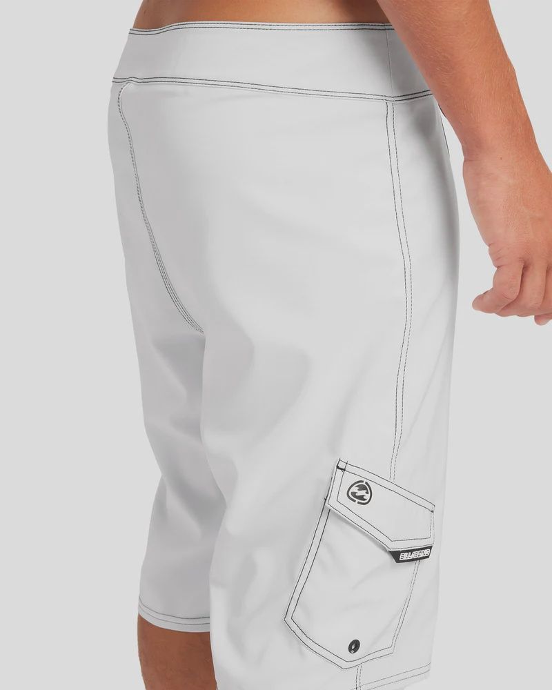 BILLABONG MENS BIO OG PRO BOARDSHORT - WHITE