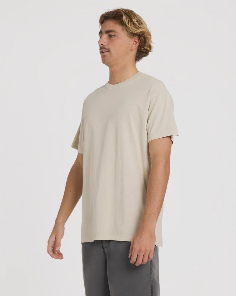BILLABONG MENS PREMIUM WAVE WASH SS TEE CREAM