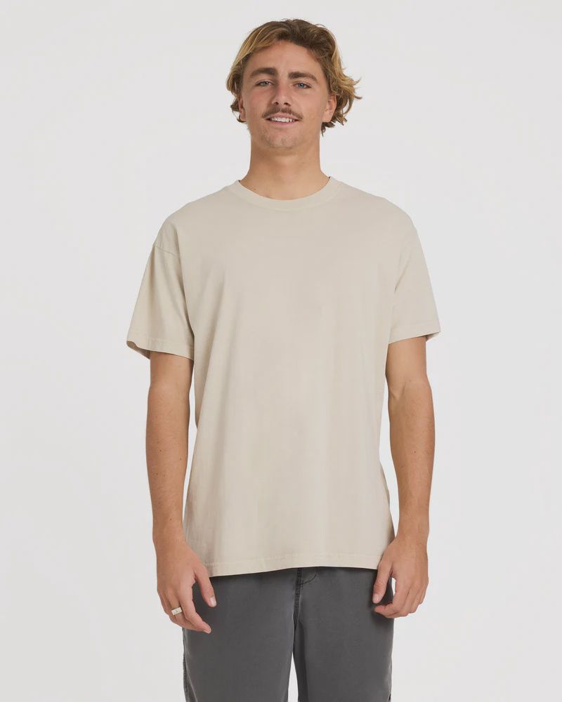 BILLABONG MENS PREMIUM WAVE WASH SS TEE CREAM