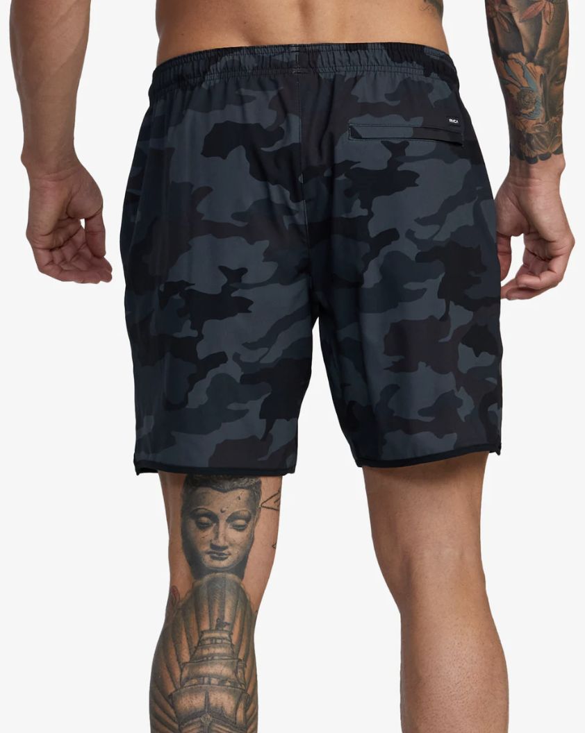 RVCA MENS  YOGGER STRETCH 17" SHORT - CAMOUFLAGE