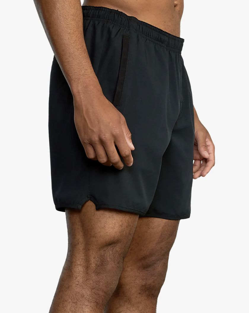 RVCA MENS  YOGGER STRETCH 17" SHORT - BLACK