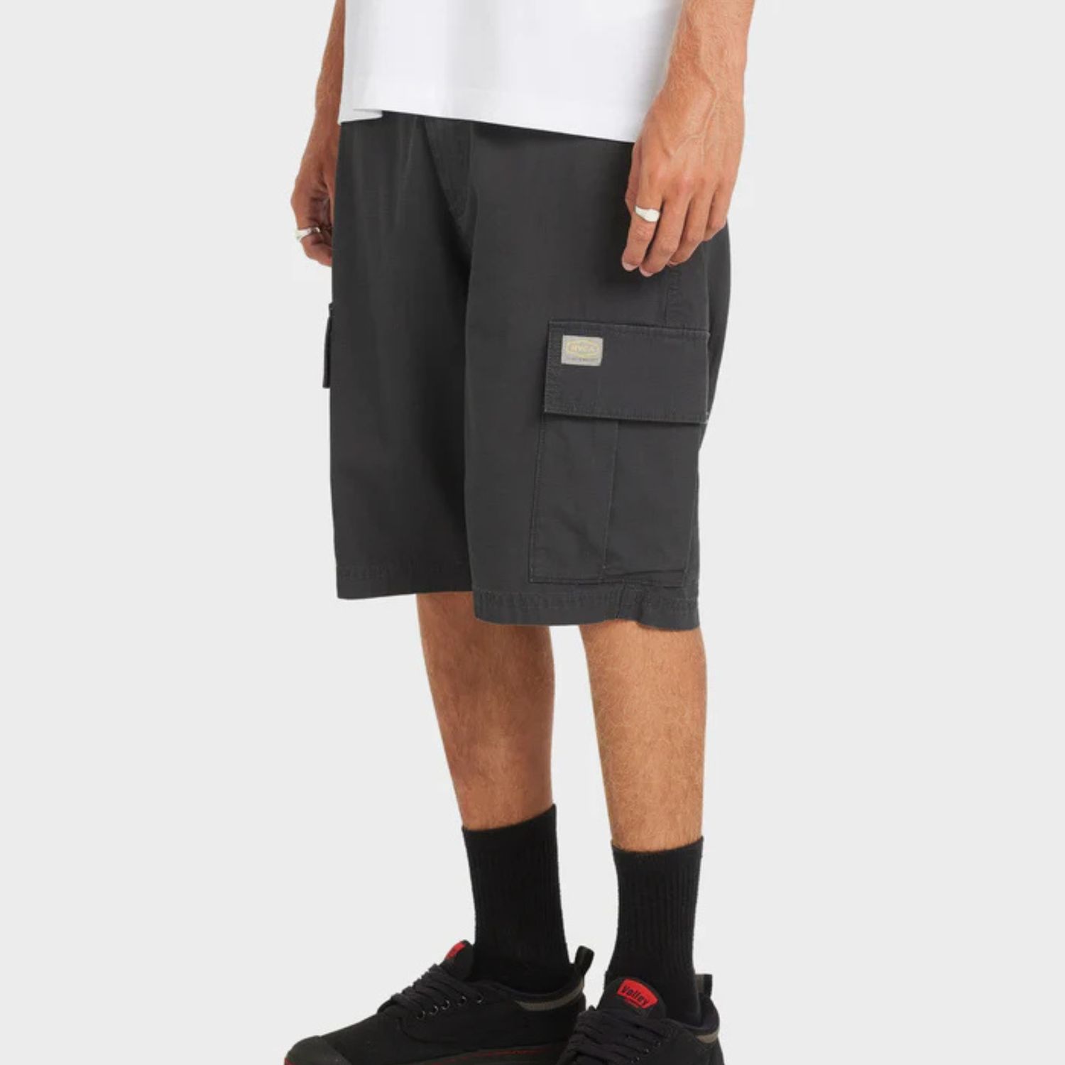 RVCA MENS  DAYSHIFT CARGO SHORT - PIRATE BLACK