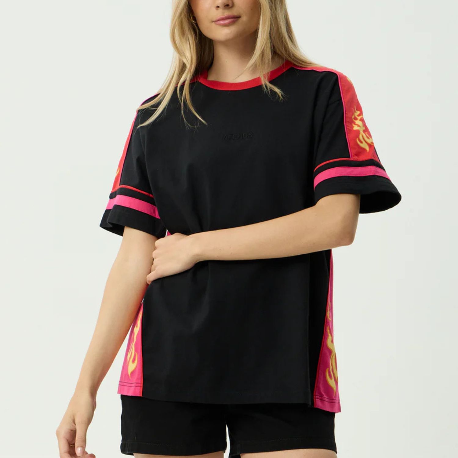 AFENDS WOMENS DOLPHIN DERBY OS SS TEE - BLACK