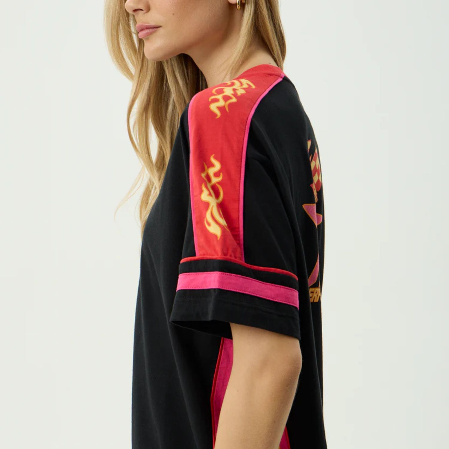 AFENDS WOMENS DOLPHIN DERBY OS SS TEE - BLACK