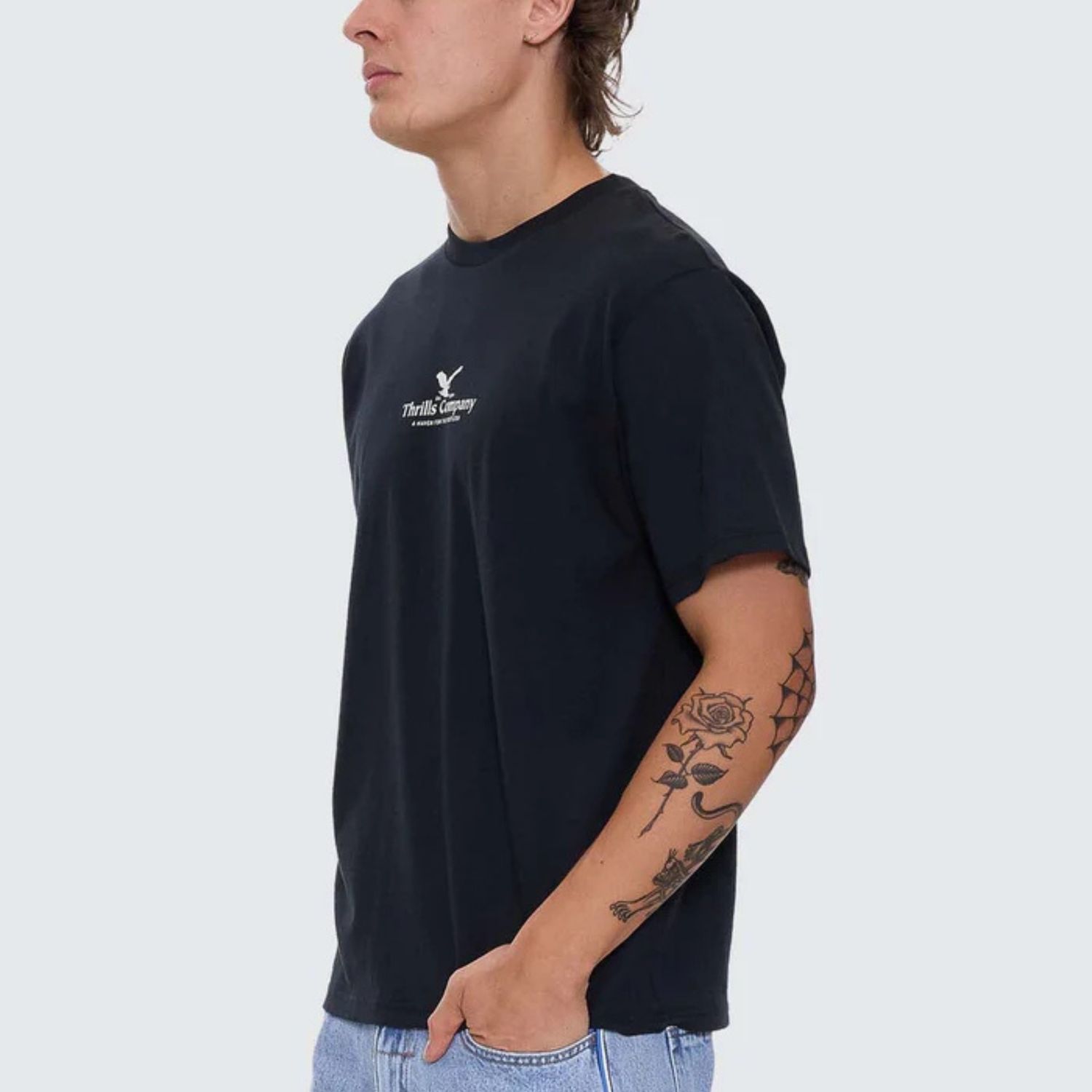 THRILLS MENS A HAVEN FOR THE RESTLESS MERCH FIT SS TEE - WASHED BLACK