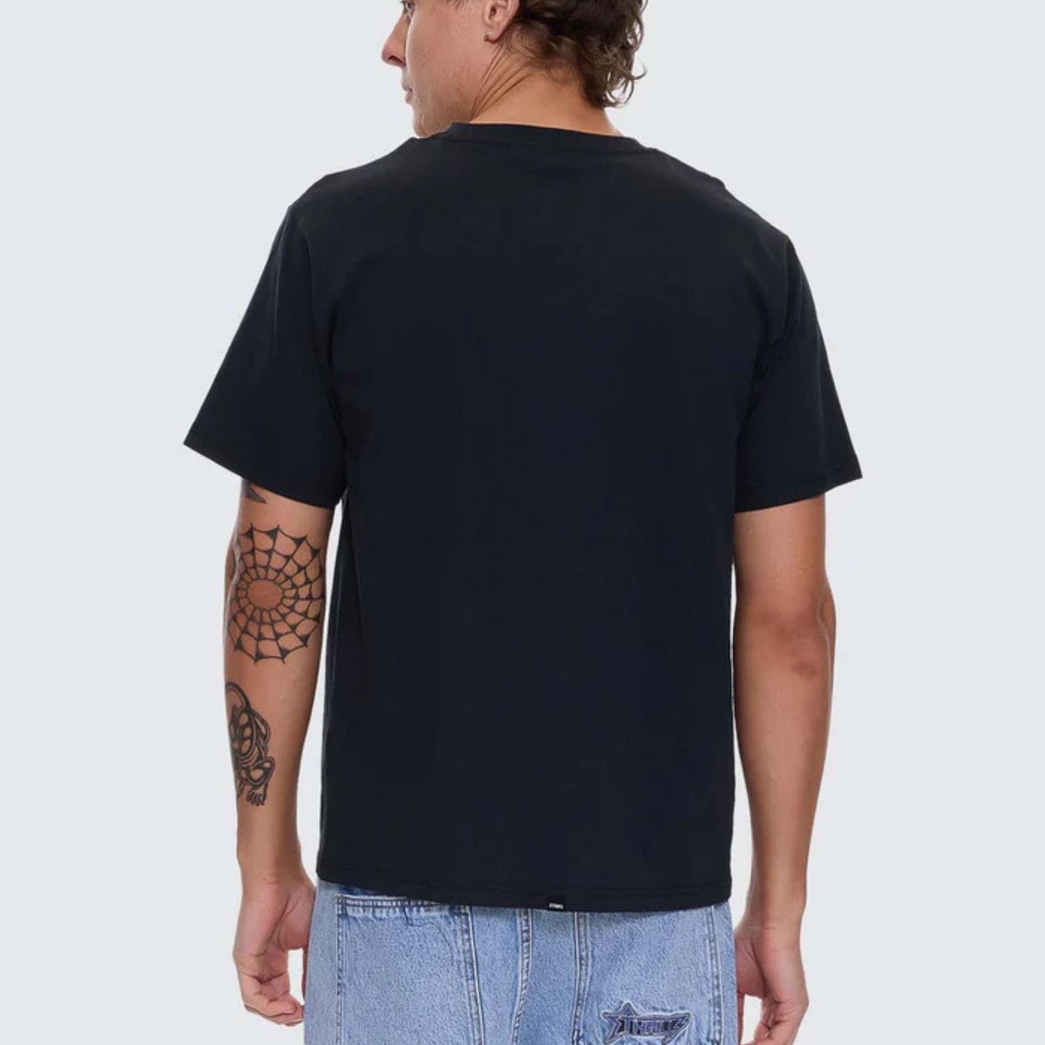 THRILLS MENS A HAVEN FOR THE RESTLESS MERCH FIT SS TEE - WASHED BLACK