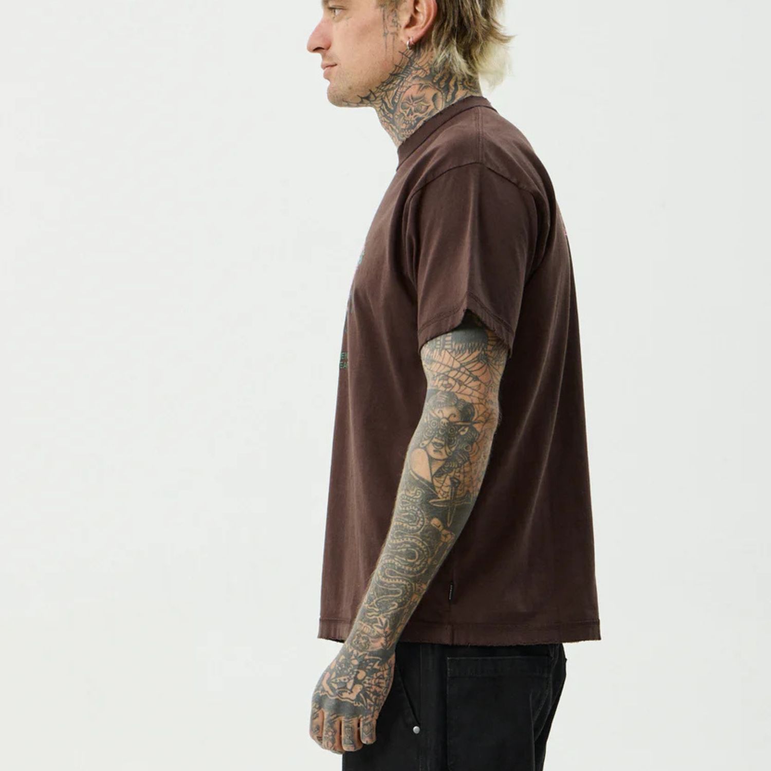 AFENDS MENS GENUINE SENTIMENT RECYCLED HEAVYWEIGHT BOXY FIT SS TEE - WASHED COFFEE