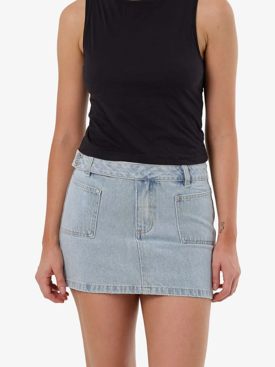 THRILLS WOMENS  WYATT Y2K MID RISE MINI SKIRT - SERENITY BLUE