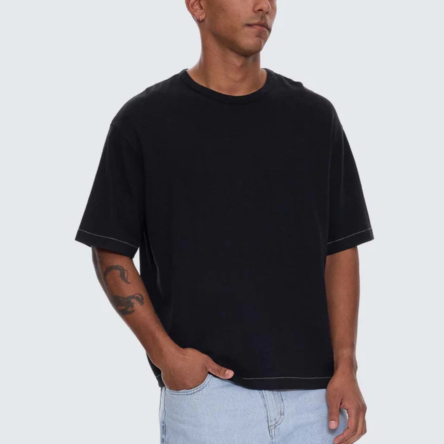 THRILLS MENS HEMP THRILLS EMBRO CONTRAST STITCH BOX FIT OVERSIZE CROPPED TEE - WASHED BLACK