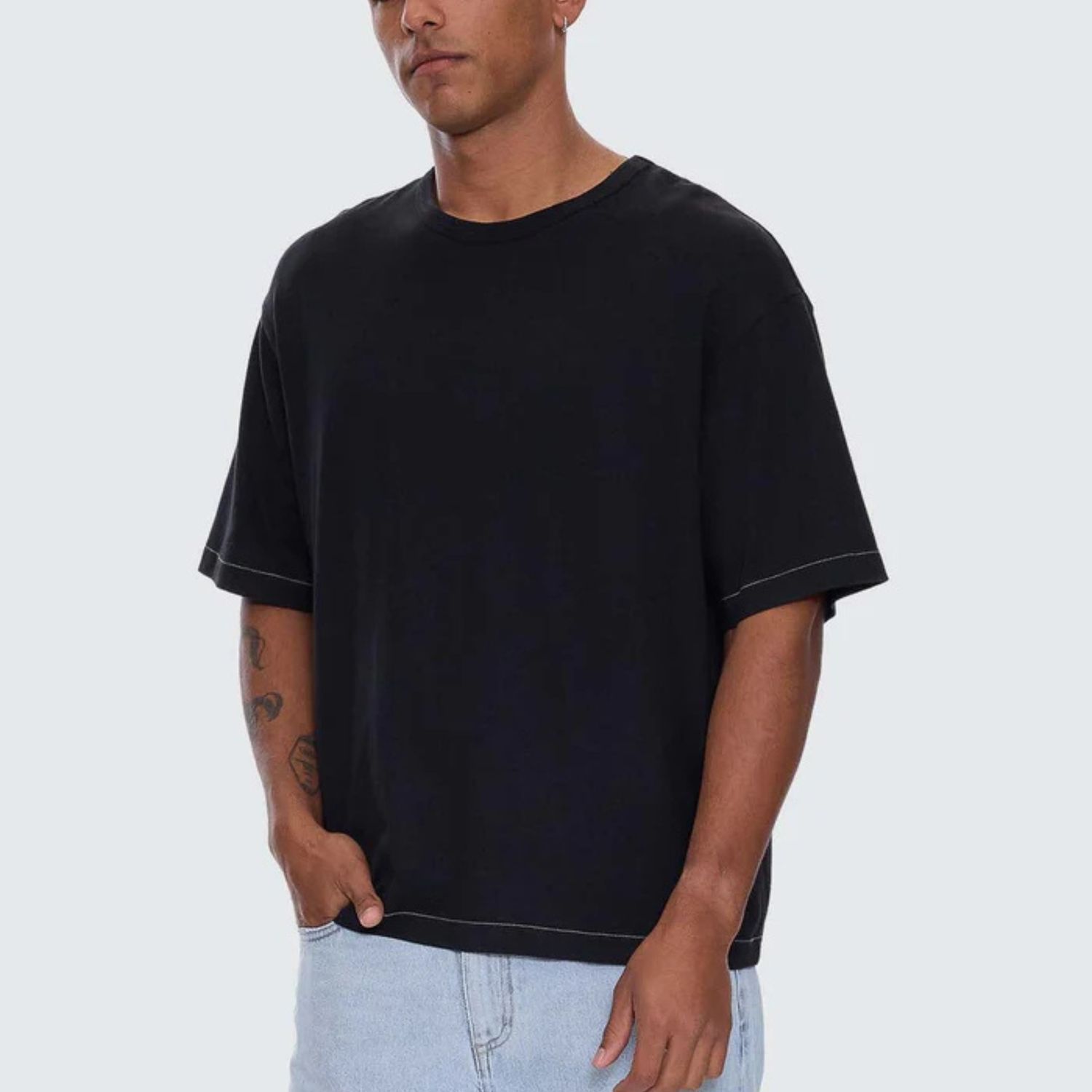 THRILLS MENS HEMP THRILLS EMBRO CONTRAST STITCH BOX FIT OVERSIZE CROPPED TEE - WASHED BLACK