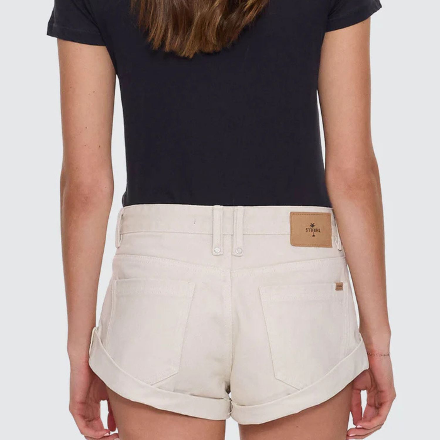 THRILLS WOMENS  REMI ROLLED LOW RISE BAGGY SHORT - STONE