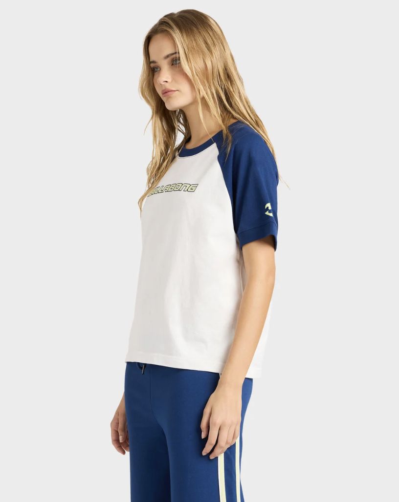 BILLABONG WOMENS BILLA TRIPPER S/S TEE - WHITE