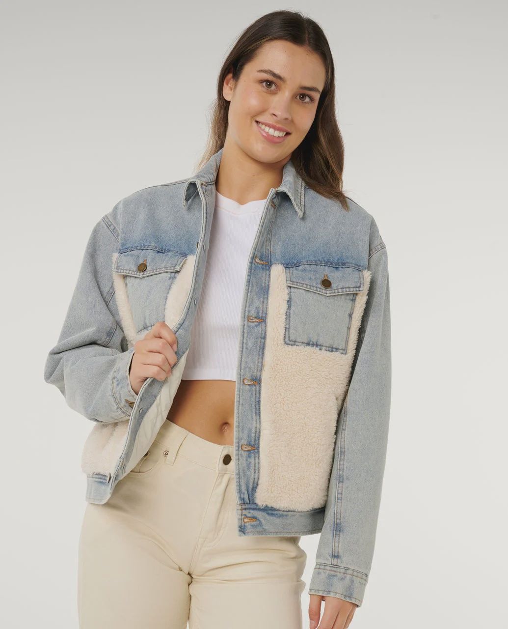 RIPCURL WOMENS CRUISIN SHERPA DENIM JACKET - WASHED BLUE