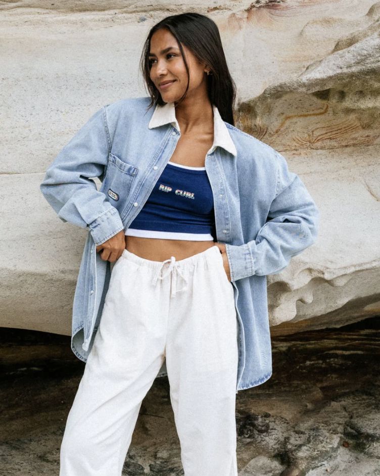 RIPCURL WOMENS SURF SIDE RELAXED DENIM SHIRT - WASHED BLUE