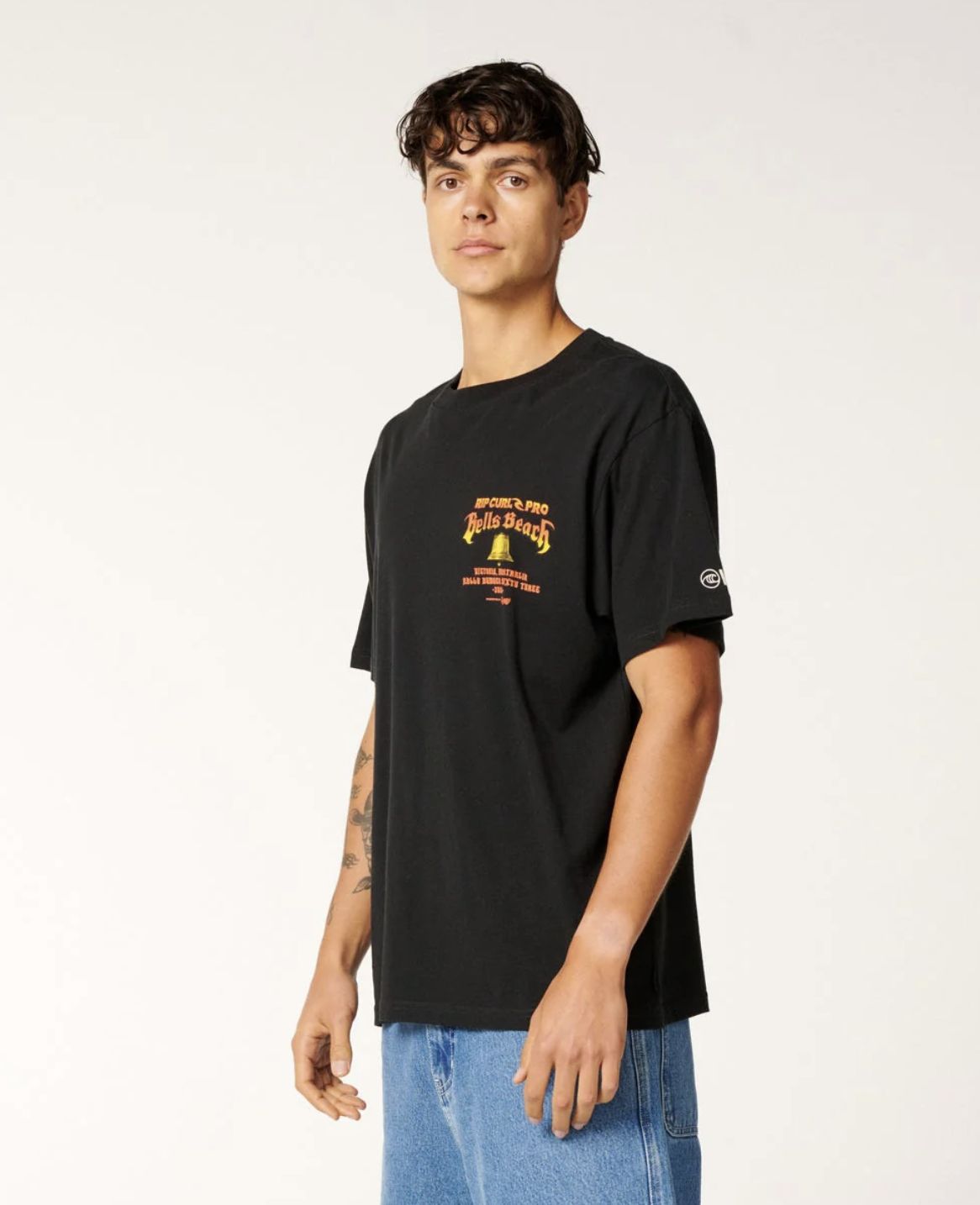 RIPCURL MENS BELLS PRO 26 BELL LOGO S/S TEE - BLACK