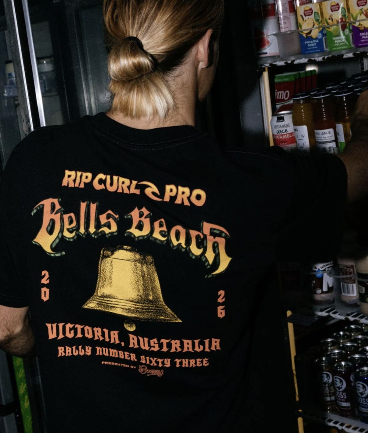 RIPCURL MENS BELLS PRO 26 BELL LOGO S/S TEE - BLACK