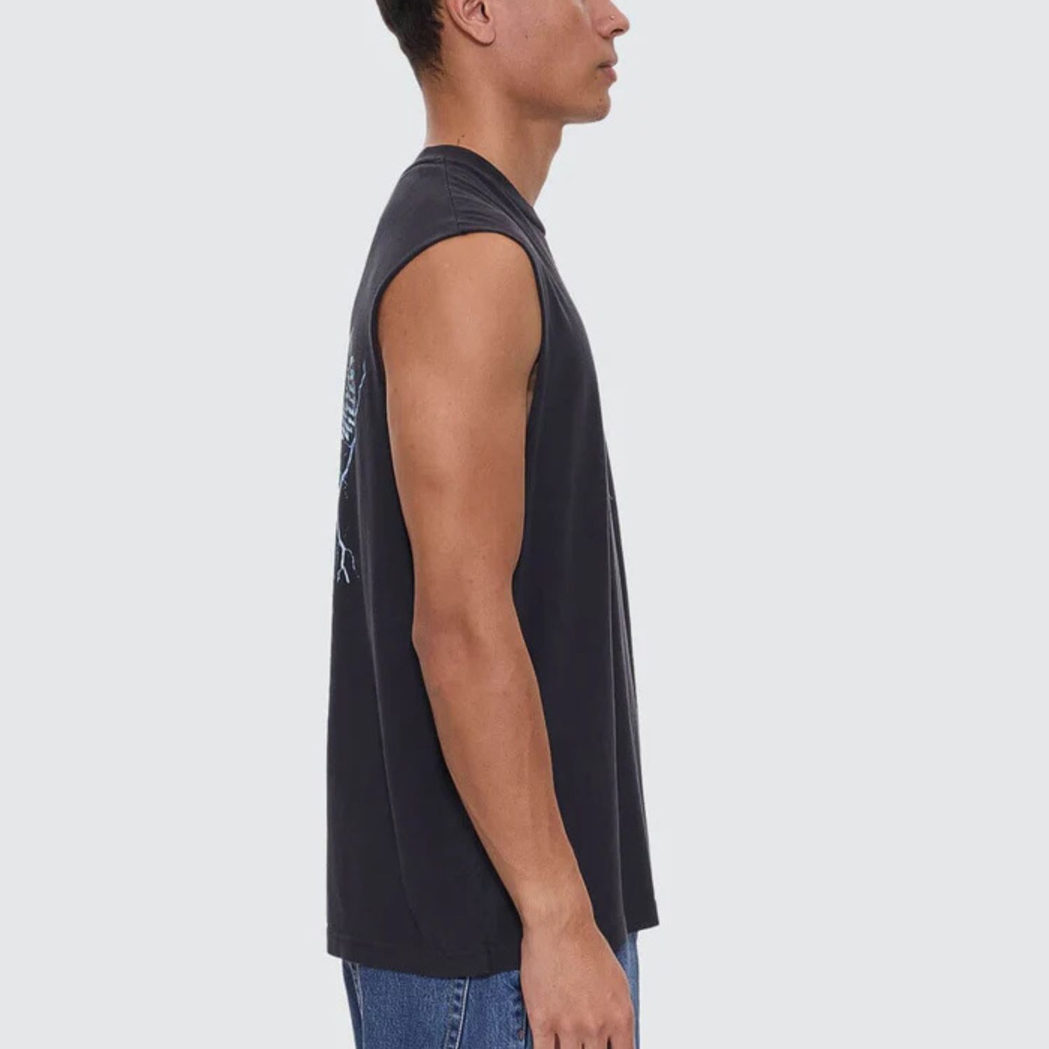THRILLS MENS RUN FOR THE HILLS BOX FIT OVERSIZE MUSCLE TEE- WASHED BLACK