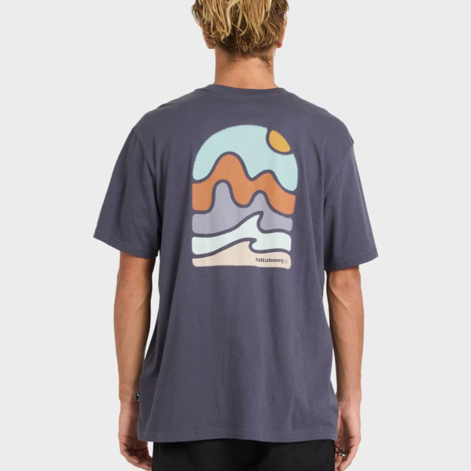 BILLABONG MENS SUN DOWN ADIV PREMIUM SS TEE - GRAYSTONE