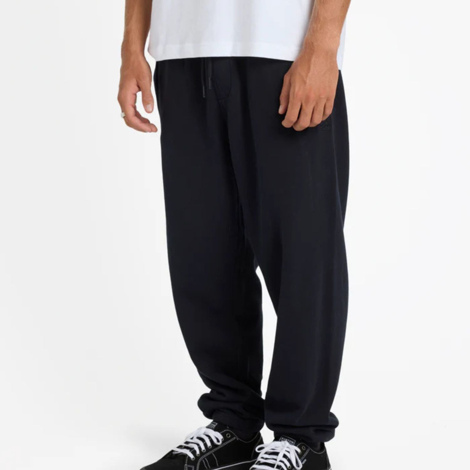 BILLABONG MENS PREMIUM WAVE WASH TRACK PANT - BLACK
