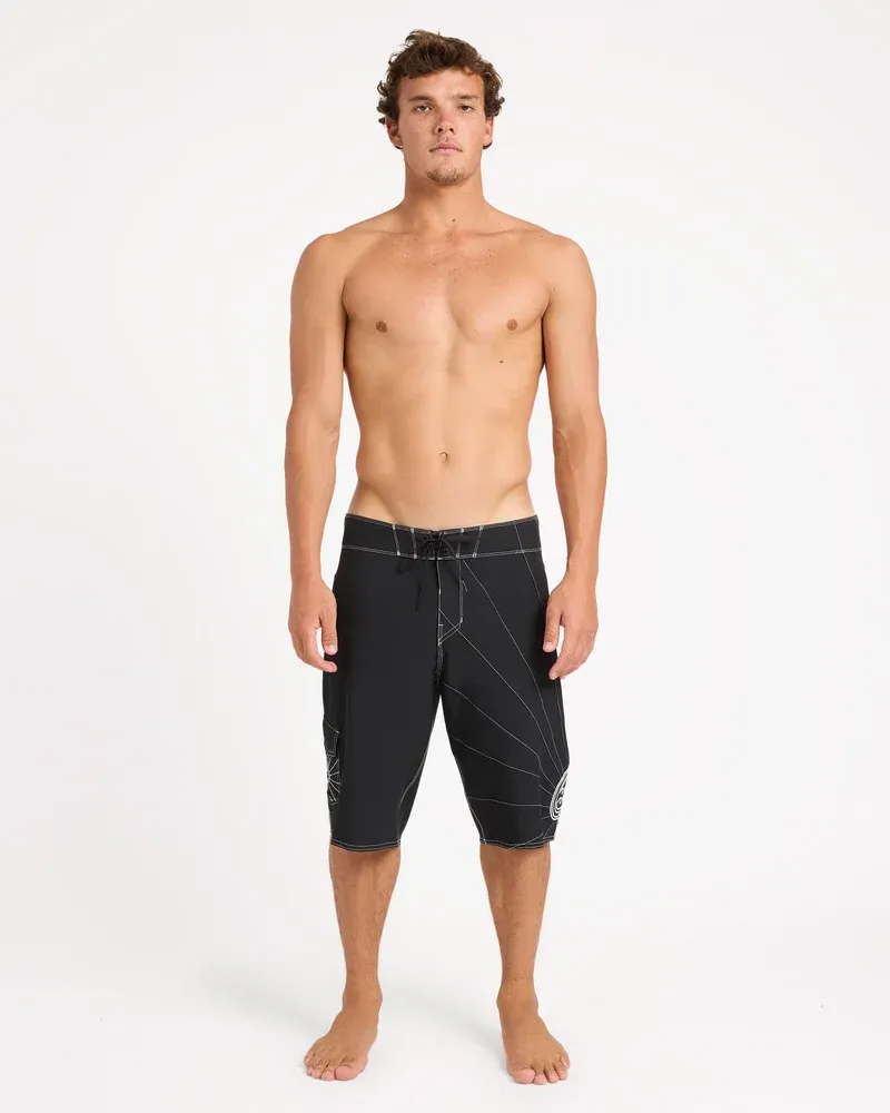 BILLABONG MENS A.I. RISING SUN PRO FITTED BOARDSHORT - BLACK