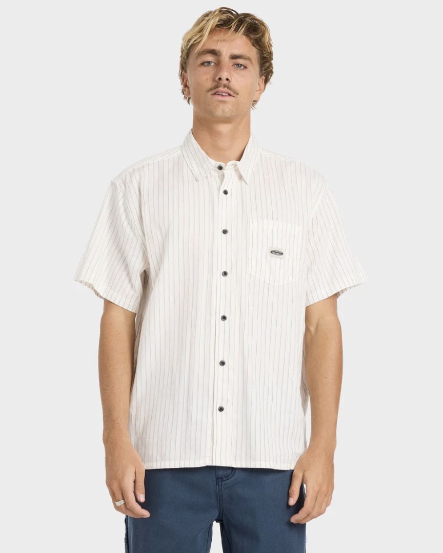 BILLABONG MENS BAD DOG SS SHIRT - OFF WHITE